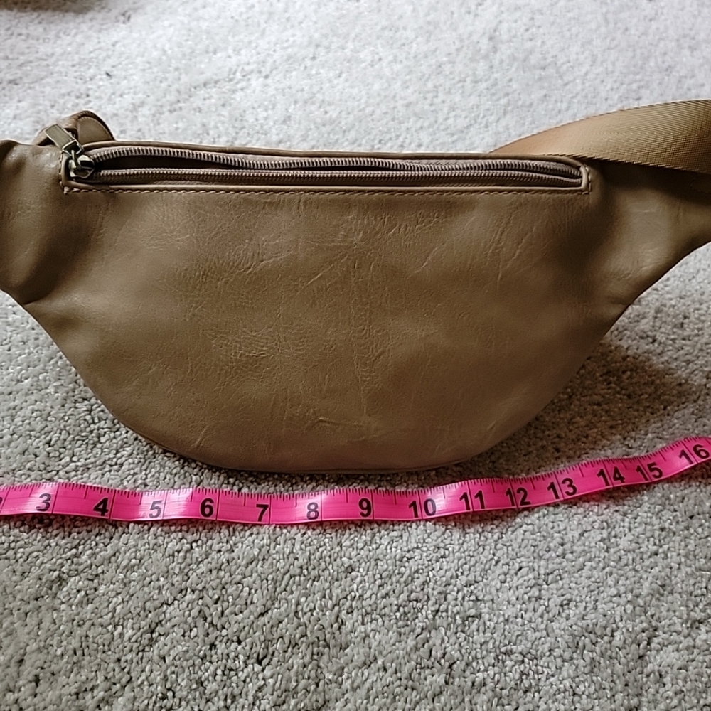 Azaria belt bag